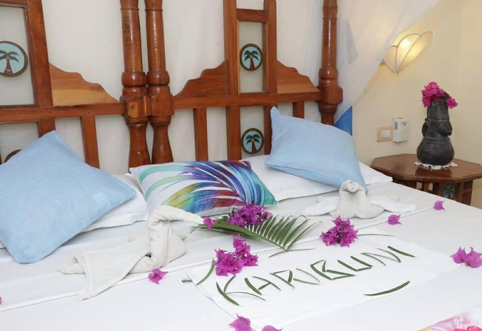 Tembo Beach Cottage Malindi Exterior photo